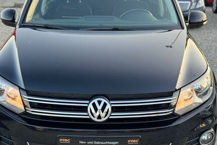 VW Tiguan 212.000 km 9.990 € Paderborn 33106