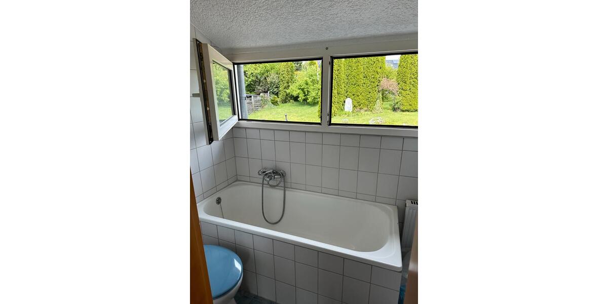 Doppelhaushälfte Wiehl - 5 Zimmer, 109 m&sup2;, 1.390&euro; | Angebot:26623933
