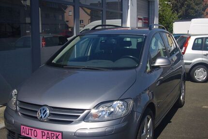 VW Golf 162.000 km 2.650 &euro; Fürth 90765