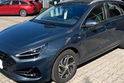 Hyundai i30 21.318 km 22.850 € Eppenschlag 94536