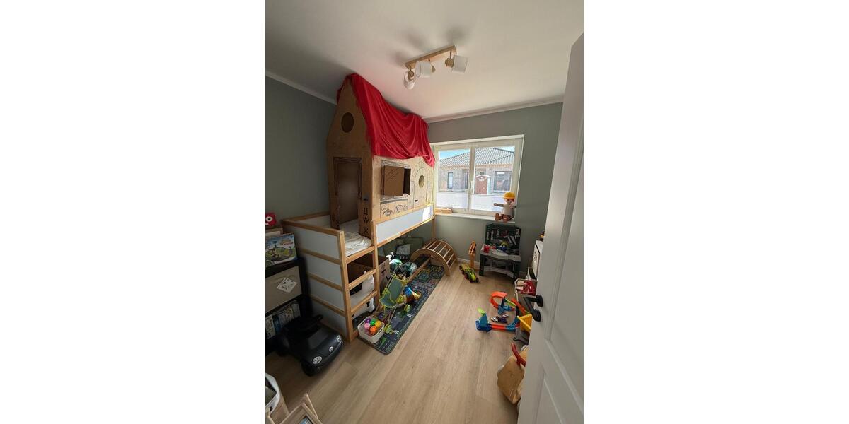 Einfamilienhaus Wahrenholz - 7 Zimmer, 251 m&sup2;, 749.000&euro; | Angebot:26491038