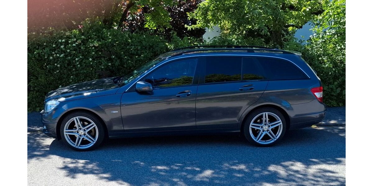 Mercedes-Benz C 180 172.000 km 5.300 &euro; Grub am Forst 96271