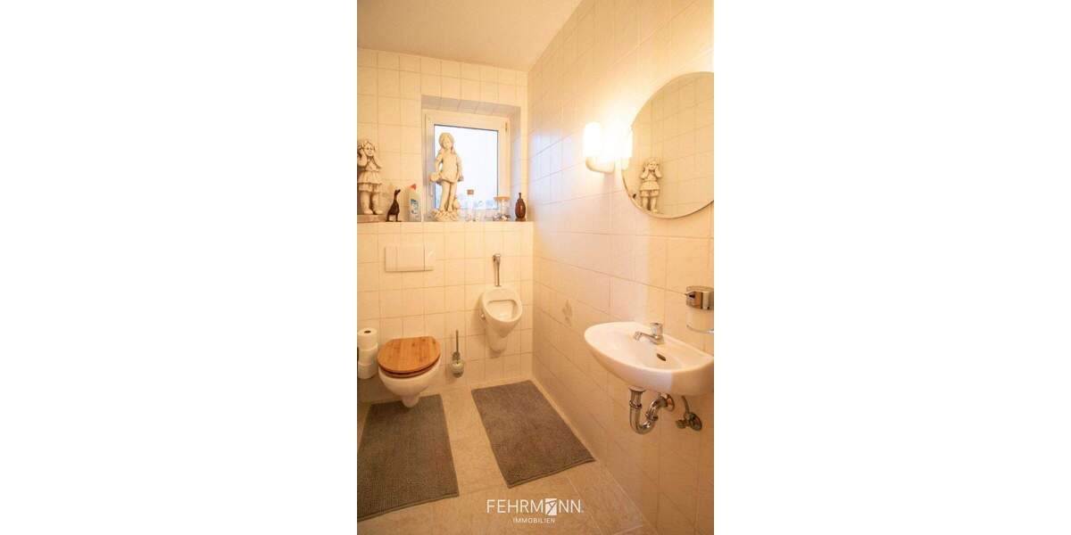 Einfamilienhaus Uelsen - 9 Zimmer, 220 m&sup2;, 444.000&euro; | Angebot:25730253