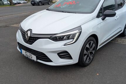 Renault Clio 46.700 km 16.790 € Gelnhausen 63571