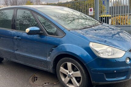 Ford S-Max 321.000 km 1.950 € Frankfurt/Main 60489