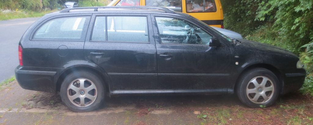 Skoda Octavia 289.000 km 700 &euro; Neu Darchau 29490