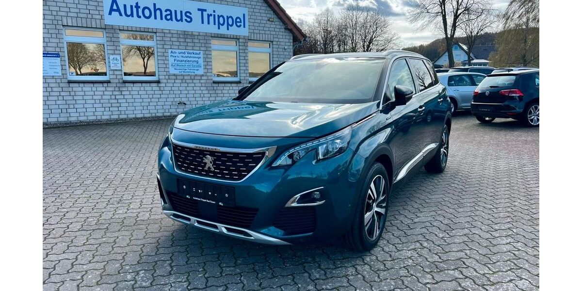 Peugeot 5008 181.000 km 13.890 &euro; Bad Essen 49152