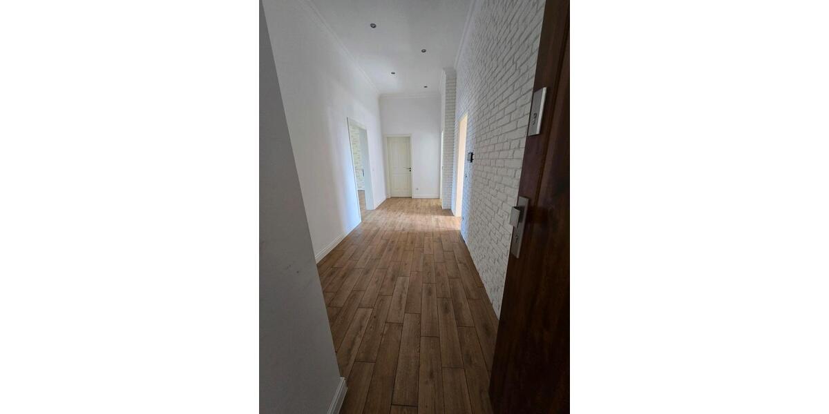 Einfamilienhaus Beckum - 2 Zimmer, 73 m&sup2;, 900&euro; | Angebot:26393523