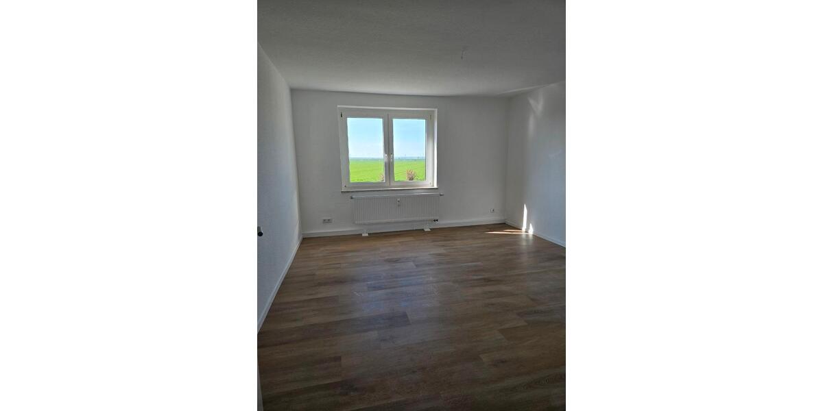 Etagenwohnung Querfurt - 3 Zimmer, 58 m&sup2;, 406&euro; | Angebot:26349758