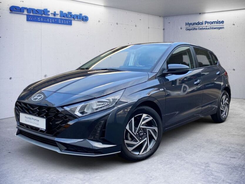 i20