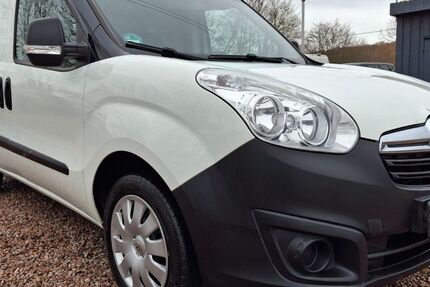 Opel Combo 97.000 km 8.900 &euro; Bad doberan 18209