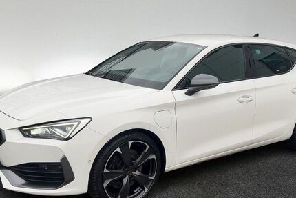 Seat Leon 51.516 km 21.950 &euro; Hamburg 22529