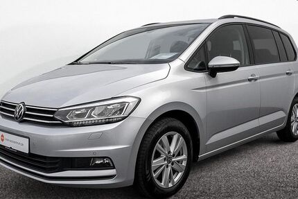VW Touran 110.759 km 27.120 € Uelzen 29525