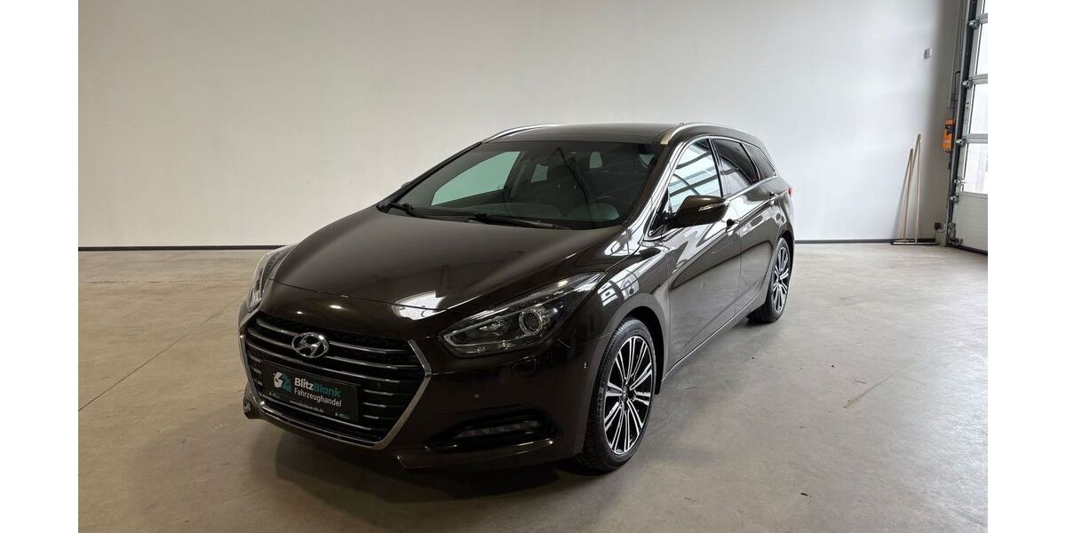 Hyundai i40 143.124 km 9.990 &euro; Ahrensbök 23623