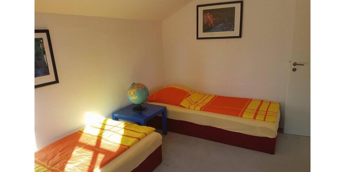 Dachgeschoßwohnung Utting am Ammersee - 3 Zimmer, 60 m&sup2;, 1.150&euro; | Angebot:25592208