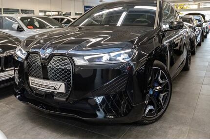 BMW iX 15.324 km 57.990 € Leverkusen 51371