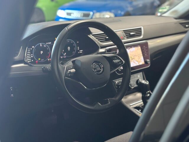 Skoda Superb 1.4 TSI iV DSG STYLE COMBI Navi*Standheiz 96.227 km 20.400 &euro; Gebesee 99189