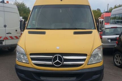 Mercedes-Benz Sprinter 298.999 km 12.499 &euro; köln 51107