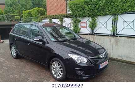 Hyundai i30 273.000 km 1.999 &euro; Oberhausen 46145