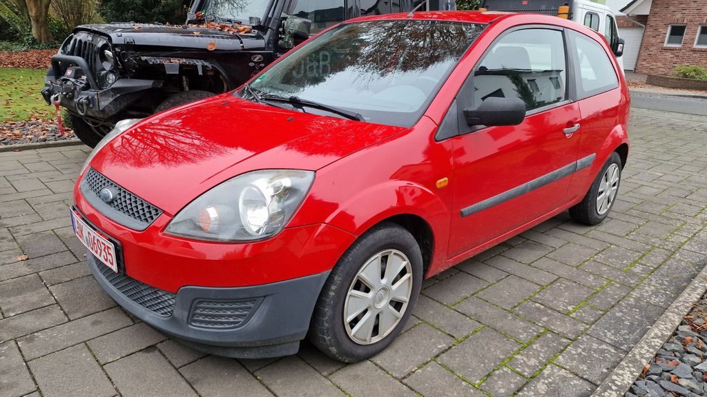 Ford Fiesta 161.100 km 990 &euro; Aßlar / Werdorf 35614