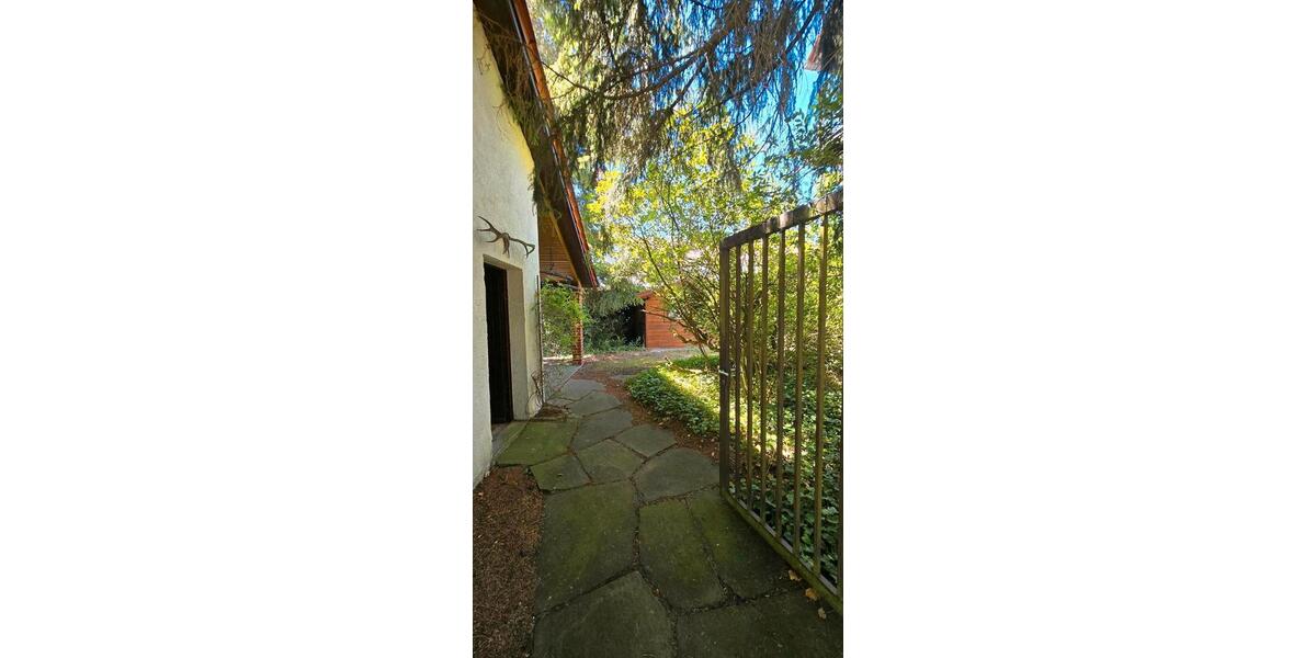 Reihenhaus Trossingen - 8 Zimmer, 192 m&sup2;, 490.000&euro; | Angebot:26906853