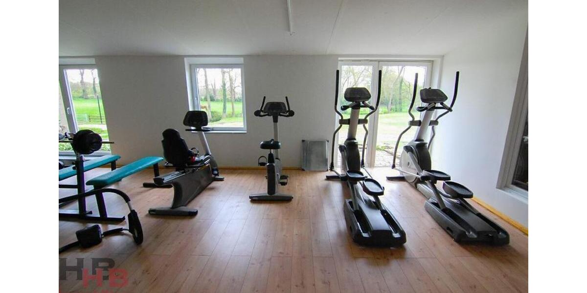 Etagenwohnung Hagen im Bremischen - 5 Zimmer, 140 m&sup2;, 1.800&euro; | Angebot:26233957