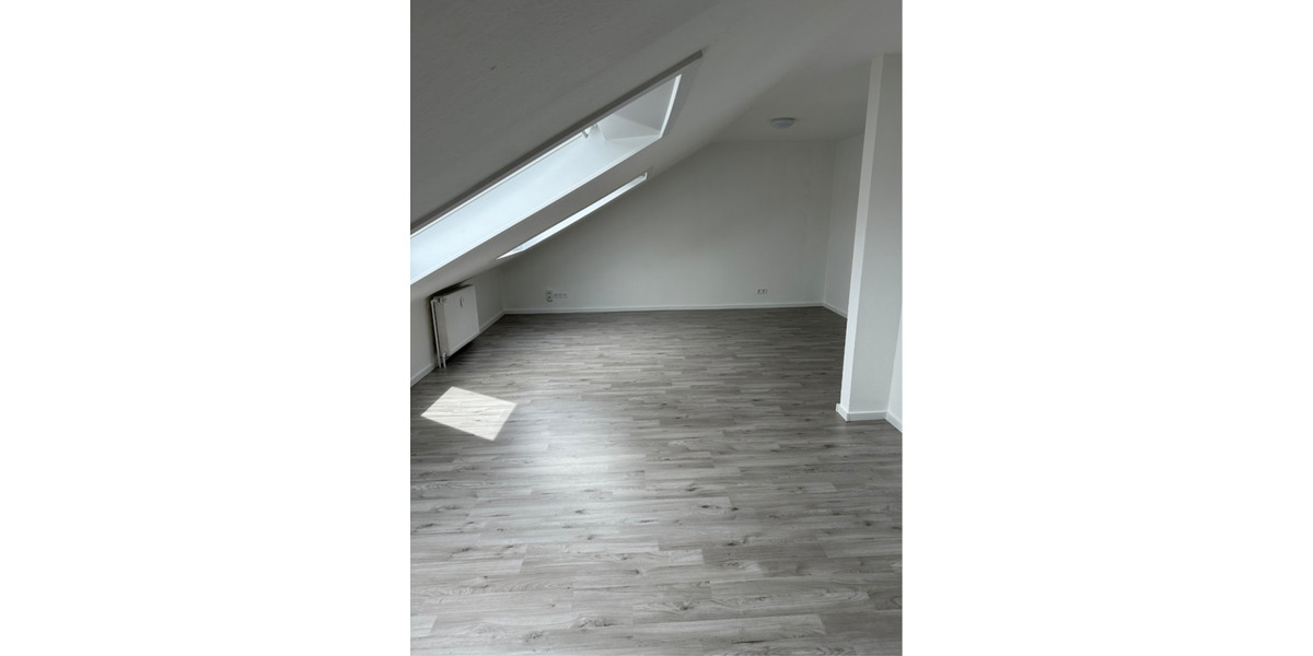 Dachgeschoßwohnung Rastatt - 2 Zimmer, 53 m&sup2;, 220.000&euro; | Angebot:25236637