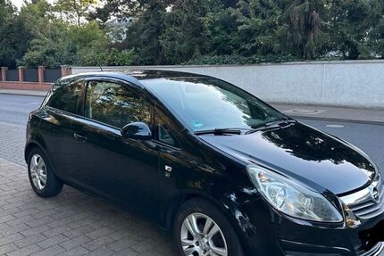 Opel Corsa 150.000 km 2.850 &euro; Wiesbaden 65201