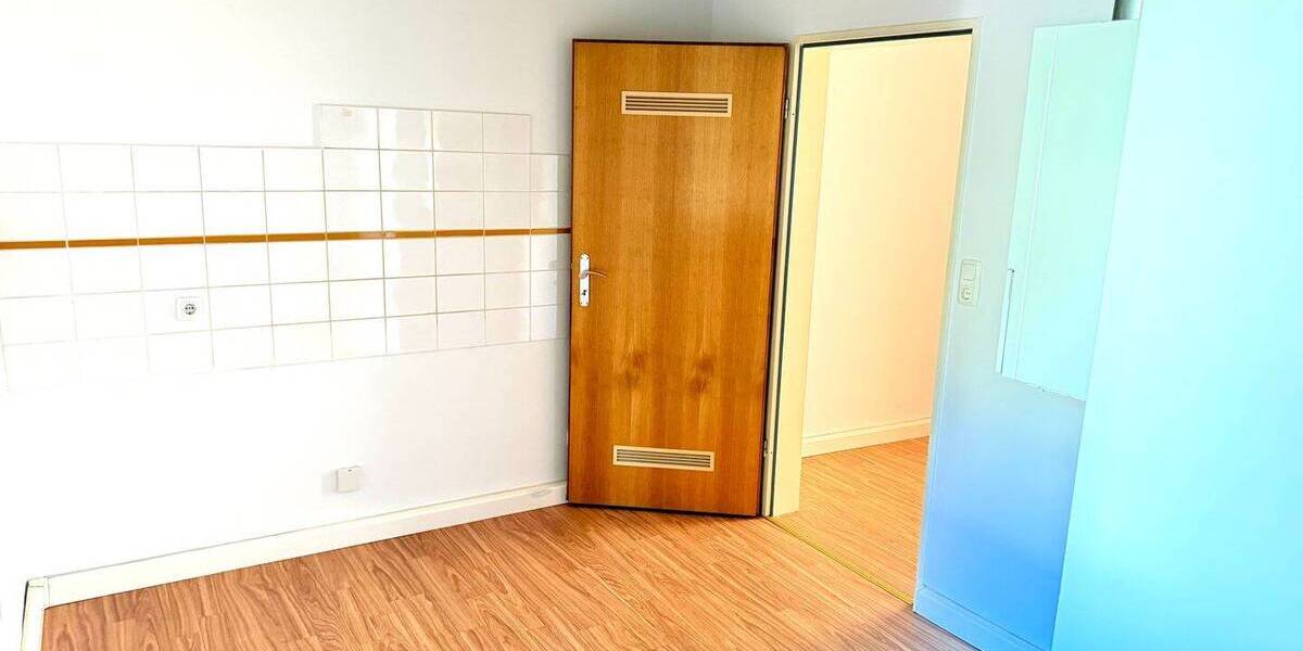 Etagenwohnung Fürth Südstadt - 2 Zimmer, 50 m&sup2;, 350&euro; | Angebot:26401374