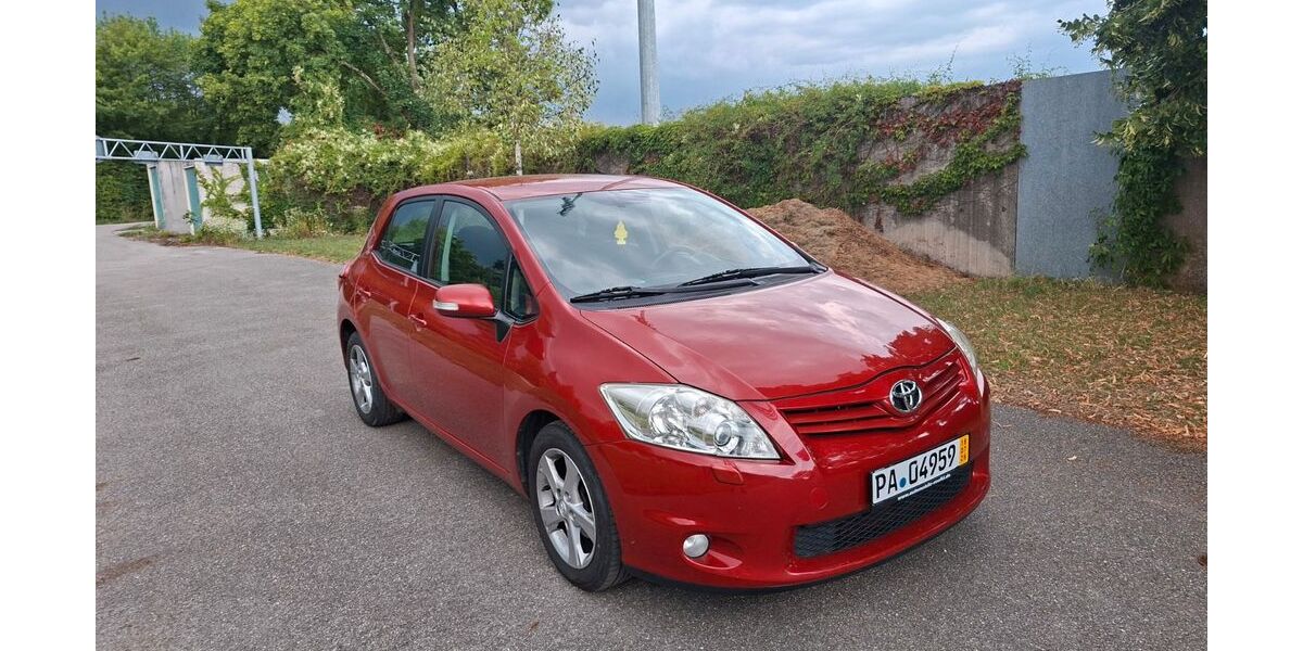 Toyota Auris 165.544 km 5.800 &euro; Pocking 94060