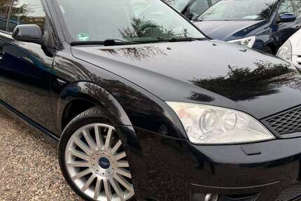 Ford Mondeo 216.345 km 3.990 € Berlin 13089