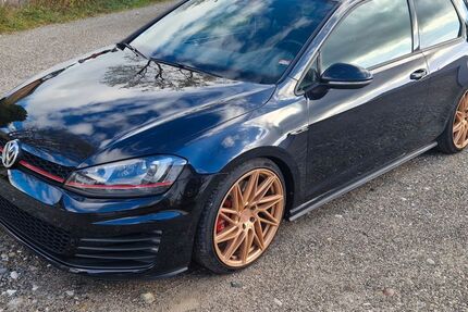 VW Golf 135.500 km 14.200 &euro; Hofstetten 86928