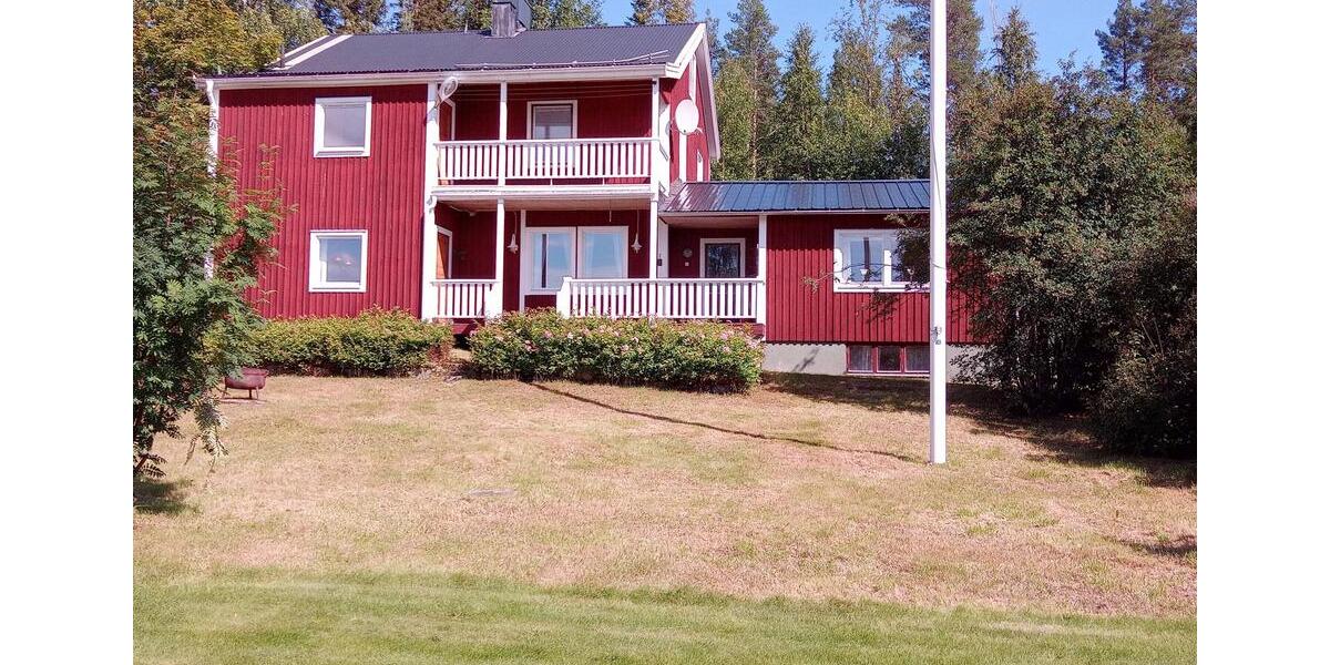 Einfamilienhaus Spremberg - 4 Zimmer, 220 m&sup2;, 85.000&euro; | Angebot:27416000