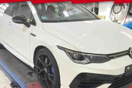 VW Golf 75.640 km 32.999 € Illertissen 89257