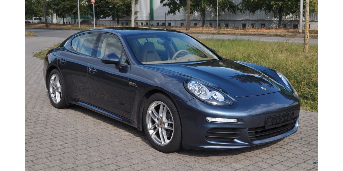 Porsche Panamera 54.400 km 42.900 &euro; Mannheim 68305