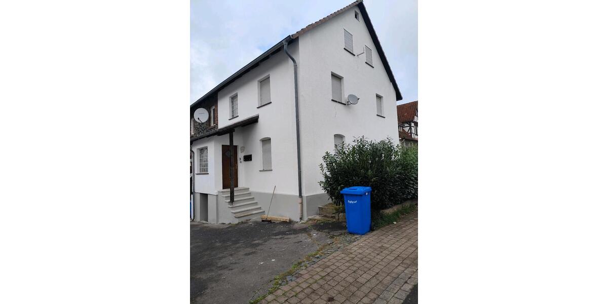 Mehrfamilienhaus, Wohnhaus Felsberg - 11 Zimmer, 300 m&sup2;, 240.000&euro; | Angebot:26868412