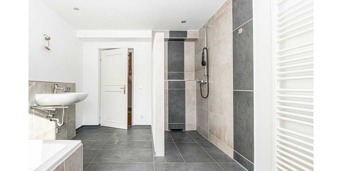 Wohnen auf einem großem Grundstück – Ein Zuhause zum Wohlfühlen - Einfamilienhaus Bruck in der Oberpfalz | Angebot:27092148
