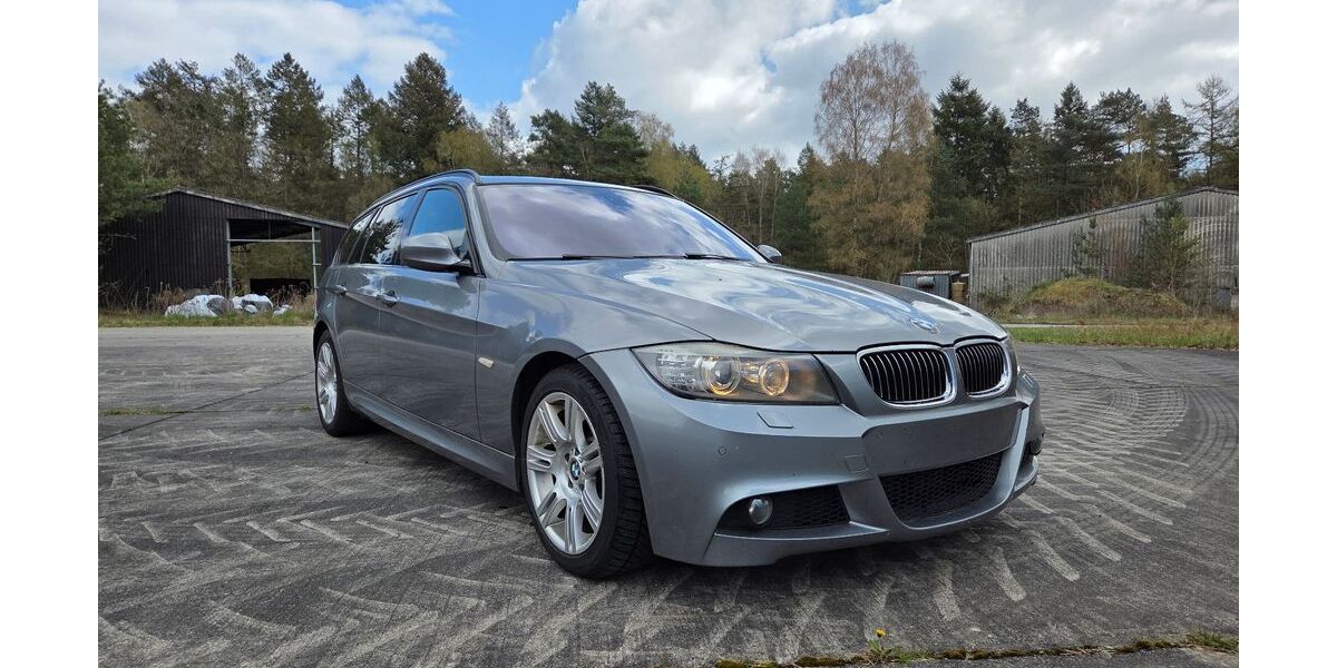 BMW 330 310.000 km 8.900 &euro; Hodenhagen 29693