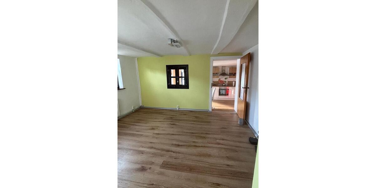 Einfamilienhaus Korbach - 6 Zimmer, 115 m&sup2;, 269.000&euro; | Angebot:27022369