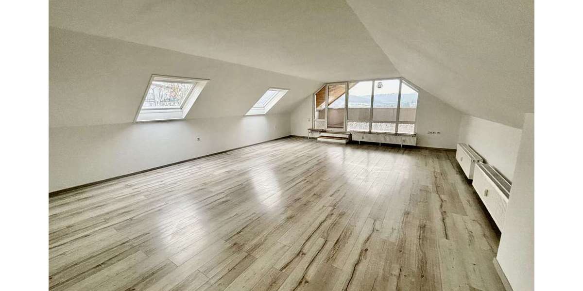 Etagenwohnung Wuppertal Langerfeld - 5 Zimmer, 134 m&sup2;, 1.160&euro; | Angebot:25067099