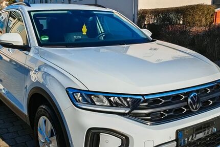 VW T-Roc 89.000 km 21.300 &euro; Günzburg 89312