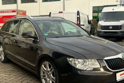Skoda Superb 211.000 km 3.990 &euro; Magdeburg 39112