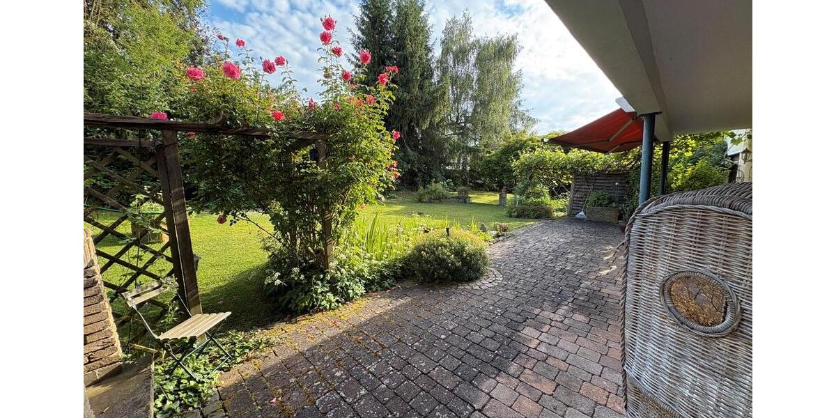 Einfamilienhaus Wabern - 10 Zimmer, 240 m&sup2;, 295.000&euro; | Angebot:26962325