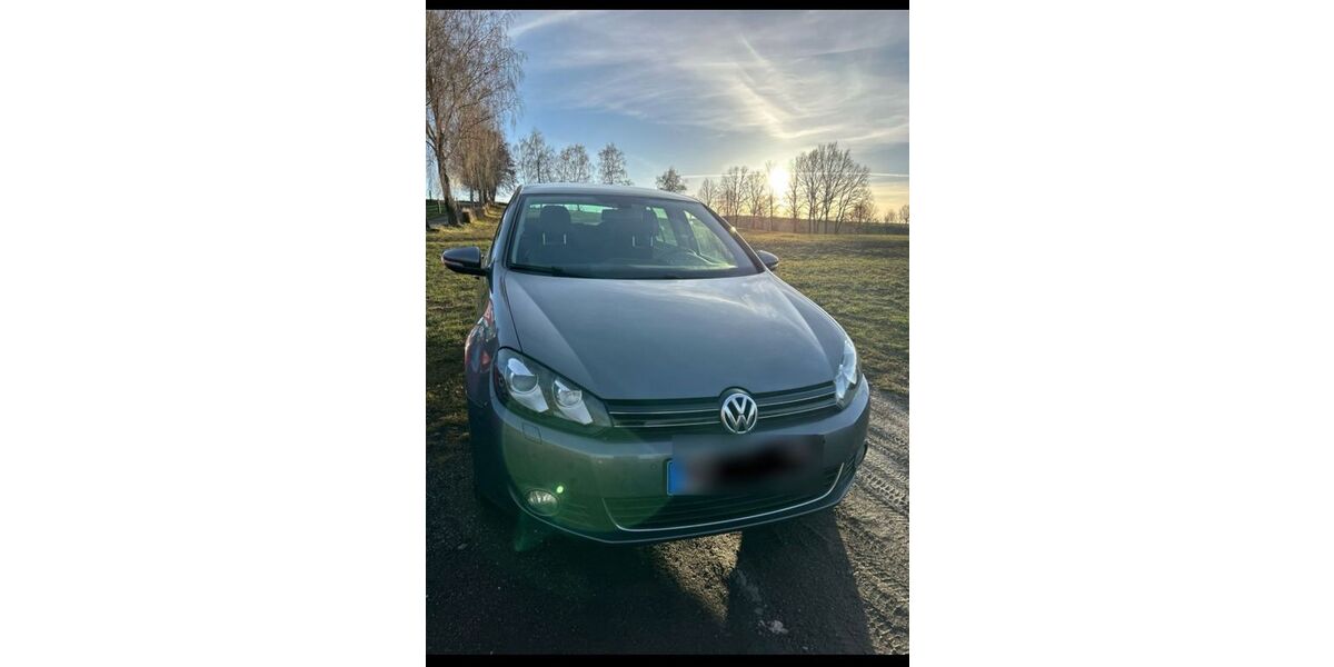 VW Golf 198.000 km 6.299 &euro; Wolkenstein 09429