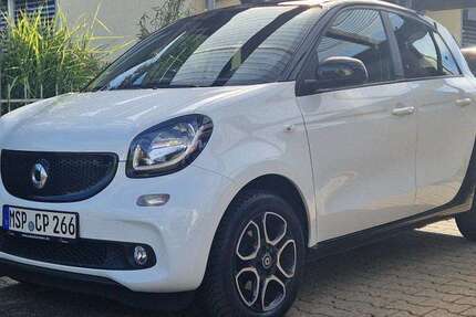 Smart forFour 92.444 km 7.800 € Rimpar 97222