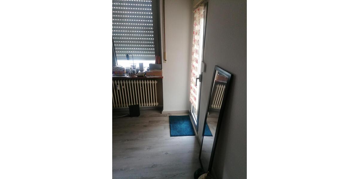 Etagenwohnung Karlsruhe Mühlburg - 1 Zimmer, 27 m&sup2;, 460&euro; | Angebot:26049868