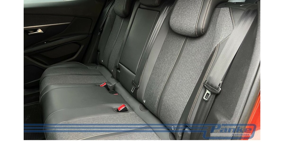 Peugeot 3008 2.0 BlueHDi Allure 150 FAP*360°*TotW*LED* 100.000 km 16.390 &euro; Berlin 13187