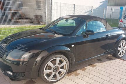 Audi TT 230.000 km 2.000 &euro; Karlsruhe 76228