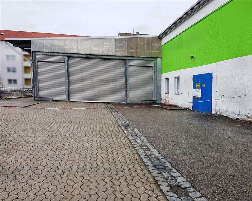 Halle in Ansbach , Mittelfr 1.239,35 € 300 m² zimmer
