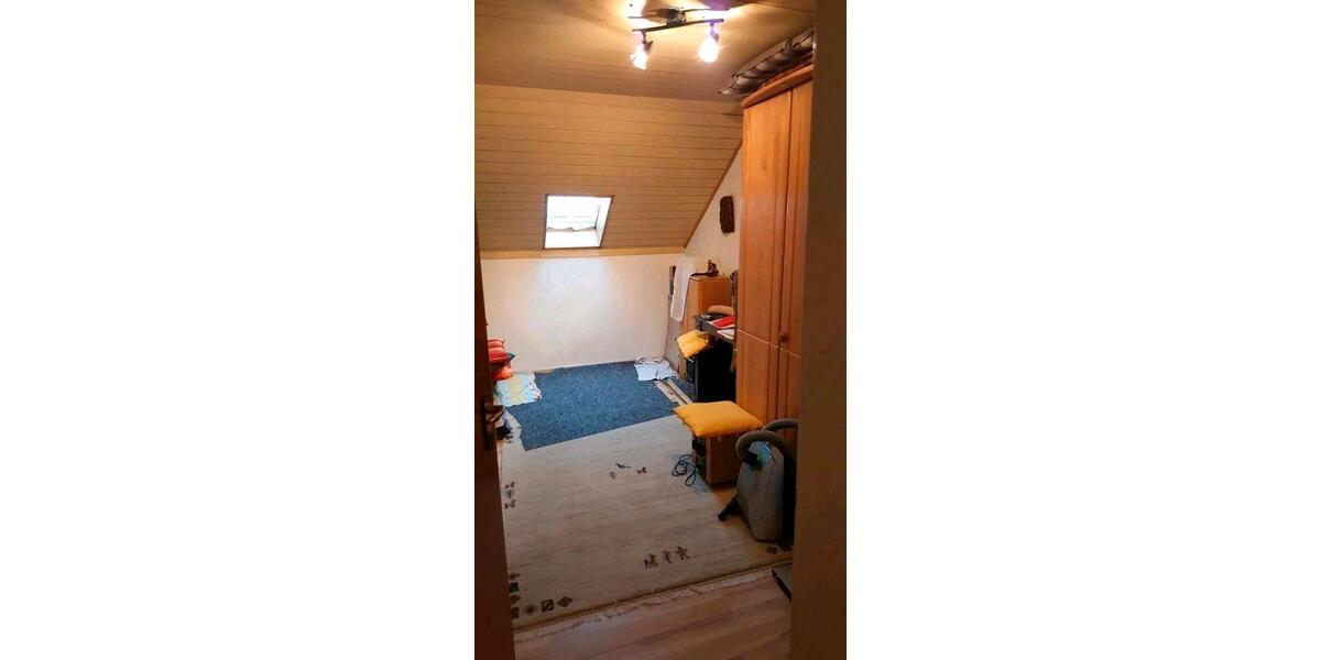 Dachgeschoßwohnung Brand - 3 Zimmer, 100 m&sup2;, 130.000&euro; | Angebot:26876545